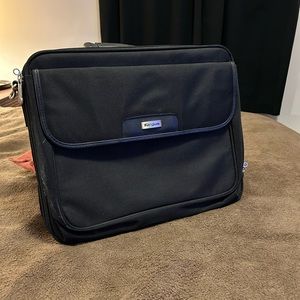 Targus Laptop Carrier